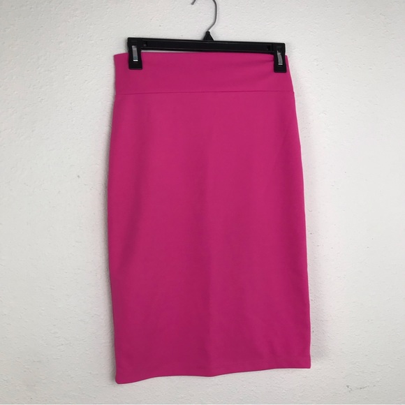 Event Pencil Skirt Women’s Size XS Color Pink Pull On knee length Pre owned - Picture 3 of 11
